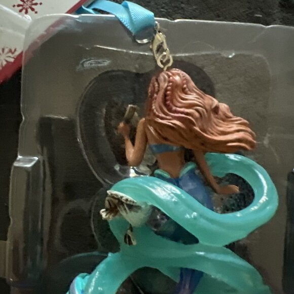BNWT Disney The Little Mermaid Ariel with Flounder Live Action Film Ornament - Picture 8 of 8